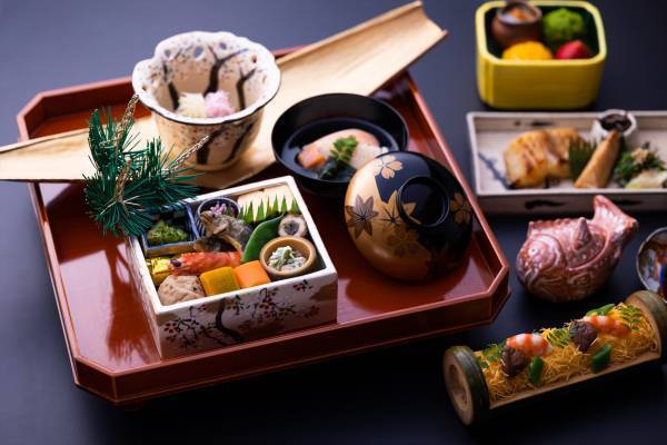 【星のや京都】1泊2日、桜に包まれる「奥嵐山の花見逗留(とうりゅう)」開催｜期間：2022年3月25日～4月10日