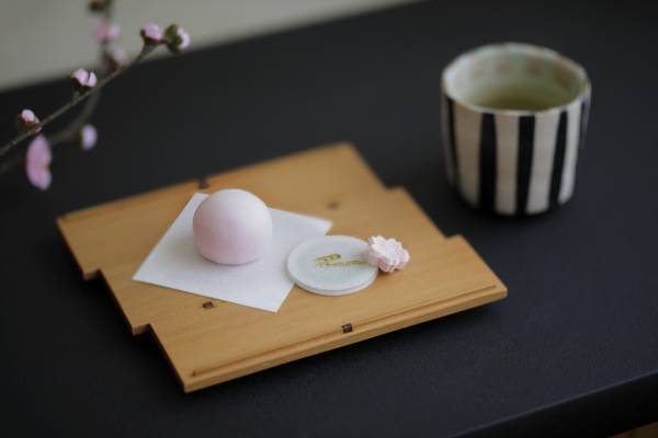 【星のや京都】1泊2日、桜に包まれる「奥嵐山の花見逗留(とうりゅう)」開催｜期間：2022年3月25日～4月10日