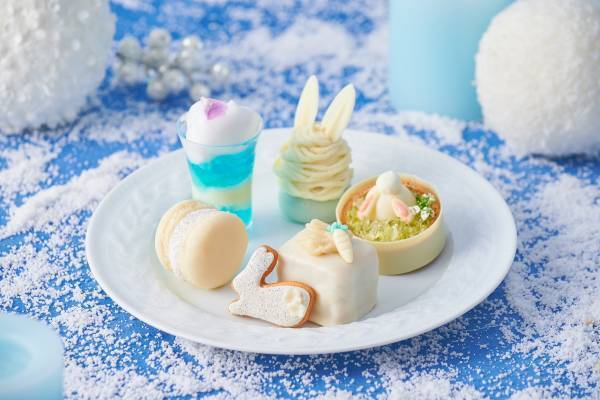 【新浦安】干支の“うさぎ”をモチーフにした“まっしろ”スイーツ『恋するうさぎのスノーアフタヌーンティー』2023年1～2月限定販売
