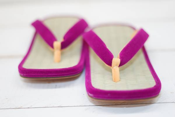 【2022/11/11「inoca ONLINE STORE」にて販売スタート】紀州いぐさ《inoca COVER》シリーズが遂にお目見え！いぐさの香りと手触りを愉しむブックカバー《inoca COVER book》を遂にリリース。