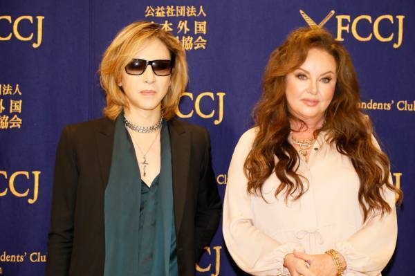 サラ・ブライトマン来日！YOSHIKIをゲストに迎え記者会見。11月ジャパンツアーを発表。