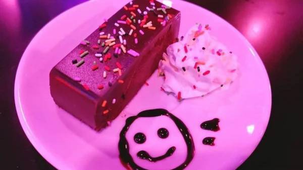 「え？！ここは宇宙？！」宇宙×メイドのスペースレンタルができるカフェ「ピックス」がアツイ！！