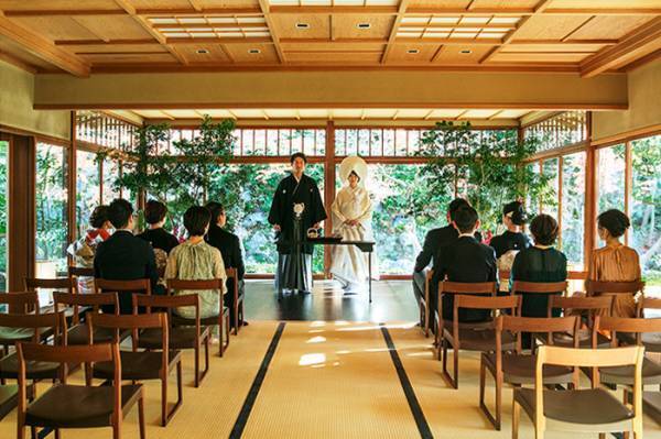 【ひらまつウエディング】京都らしい日本庭園と美食で叶える家族婚 〜「THE HIRAMATSU 京都」宿泊付きの滞在型ウエディングも～