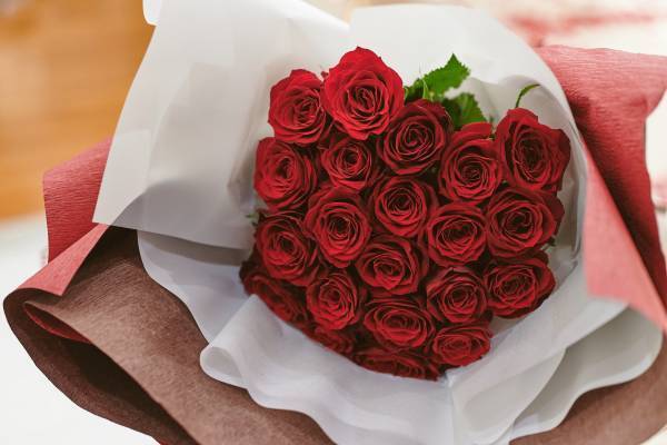 白金台の迎賓館でロマンティックなクリスマス・プロポーズを叶える！ 専任プロデューサーがサポートする「最高のプロポーズ」にクリスマス限定プラン登場