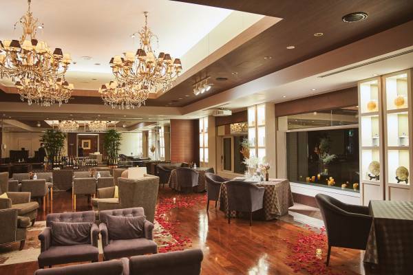 白金台の迎賓館でロマンティックなクリスマス・プロポーズを叶える！ 専任プロデューサーがサポートする「最高のプロポーズ」にクリスマス限定プラン登場