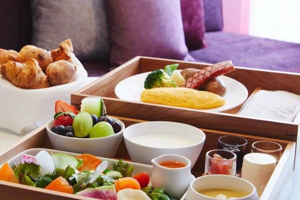 【リゾナーレ八ヶ岳】野菜とワインを楽しむ宿泊プラン「八ヶ岳ベジ旅」を星野リゾートとカゴメが共同企画 ～野菜の収穫体験・工場見学や野菜とワインのマリアージュを堪能できるディナーを楽しむ二日間～｜開催日：2022年9月8日、14日、21日、22日