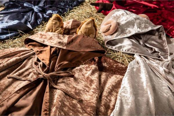 【リゾナーレトマム】今年のハロウィンは仮装した動物と一緒にパーティーを！「ファームハロウィン」開催 ～羊型の「メェーリーゴーラウンド」が登場～｜ 期間：2022年10月1日～31日