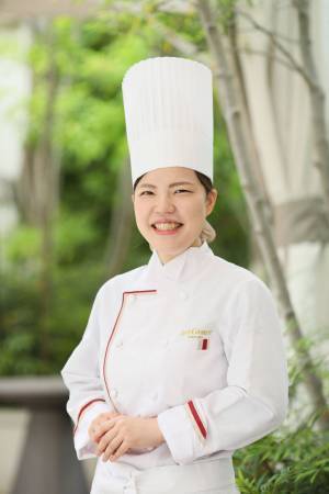 ホテル開業より大人気！第48弾大人のご褒美パフェは、春を感じる“いちごと桜”がテーマ！ 「大人のご褒美パフェ ～ICHIGO & SAKURA～」販売