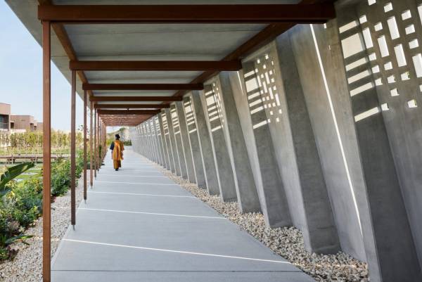 星のや沖縄「設計者が語る開発秘話」動画を公開 ～沖縄の原風景が残る海岸に、新たに生まれた“グスクの居館”～｜公開日：2022 年 12 月15日