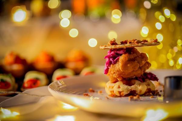 【大阪・心斎橋】煌びやかな会場や心地よいガーデンで楽しむ‟夜カフェ”がオープン！ 『Glitter Night Café&Beer』夏季限定開催