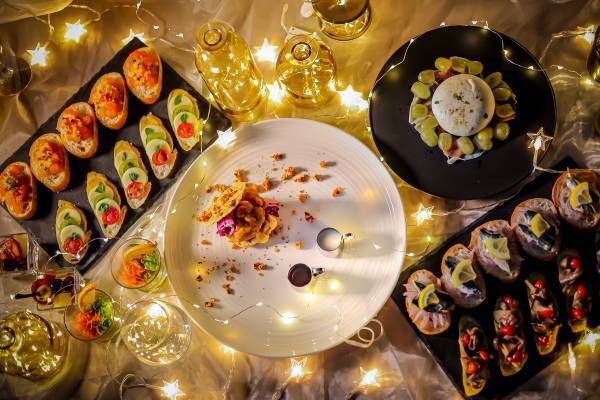 【大阪・心斎橋】煌びやかな会場や心地よいガーデンで楽しむ‟夜カフェ”がオープン！ 『Glitter Night Café&Beer』夏季限定開催