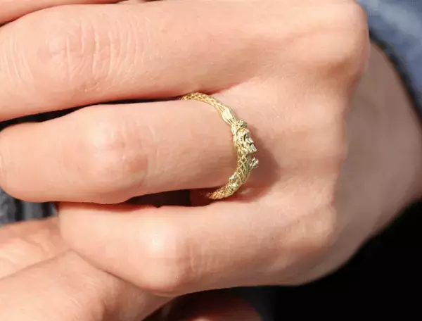 【7色の龍】貴重素材で作った私だけのお守り龍を身につける体験。