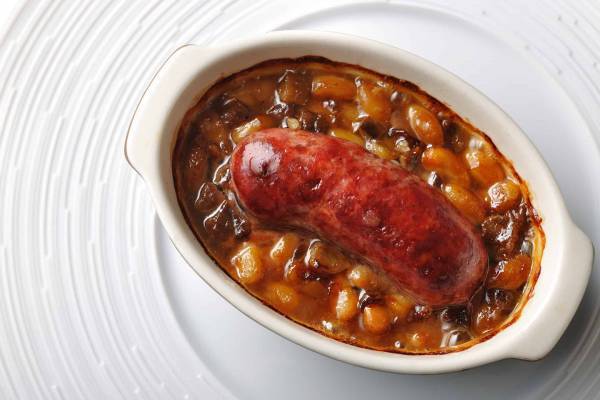 【リゾナーレトマム】メインダイニング「OTTO SETTE TOMAMU」、エゾ鹿肉やカニなどふんだんに使用した秋限定のディナーコースを提供開始｜期間：2022年9月1日～2022年10月31日