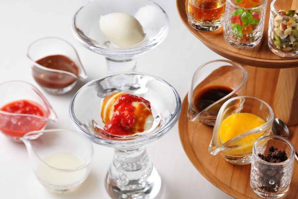 【リゾナーレトマム】メインダイニング「OTTO SETTE TOMAMU」、エゾ鹿肉やカニなどふんだんに使用した秋限定のディナーコースを提供開始｜期間：2022年9月1日～2022年10月31日