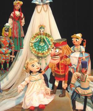 長く親しまれる名作二本立て　人形劇団プーク『小坊主ずいてん／くるみ割り人形』上演決定　カンフェティでチケット発売