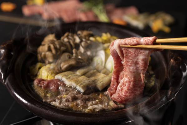 【星のや軽井沢】温泉療法専門医監修！冬景色を満喫できるサウナ付の客室でリフレッシュする 「軽井沢 冬のプライベートサウナステイ」実施｜期間：2022年12月1日～2023年2月28日