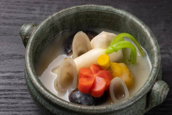 【星のや軽井沢】温泉療法専門医監修！冬景色を満喫できるサウナ付の客室でリフレッシュする 「軽井沢 冬のプライベートサウナステイ」実施｜期間：2022年12月1日～2023年2月28日