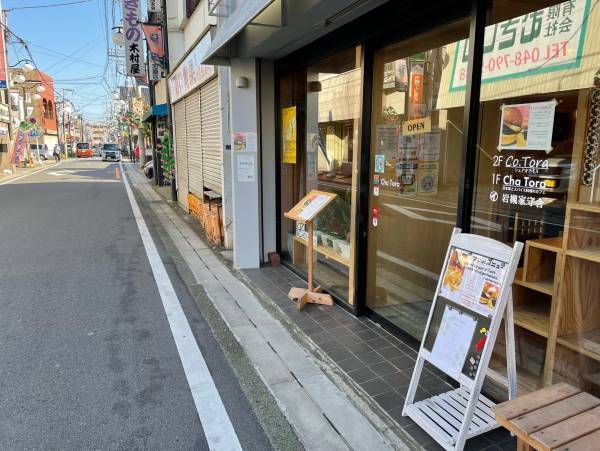 【スライダーで勝負】ミニハンバーガー専門店!岩槻に「喫茶kurukuru」がオープン!!