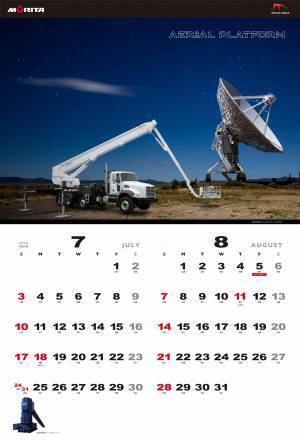 最新鋭の消防車！働くクルマをデザインした「モリタグループカレンダー2022」発売