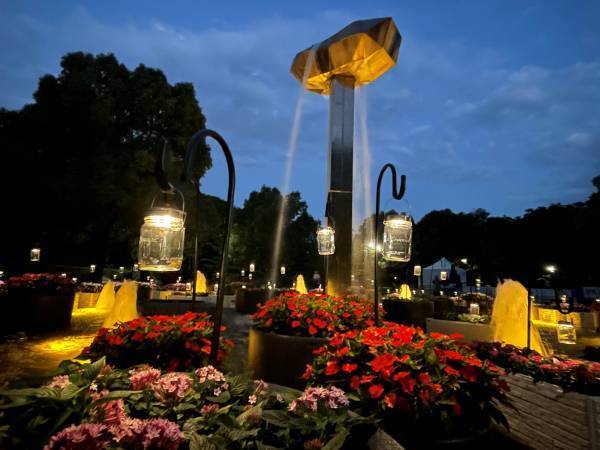 8/21まで！府中の森公園で、夏を彩るイベント「花と光のムーブメント」開催中！