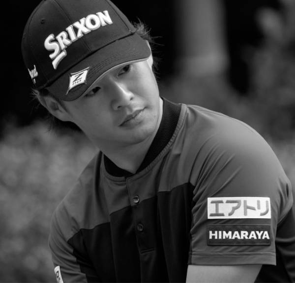 エアトリが男子プロゴルファー8名とスポンサー契約を締結し ゴルフトーナメントおよび各種ゴルフ活動にてエアトリを掲出！