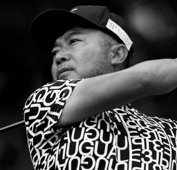 エアトリが男子プロゴルファー8名とスポンサー契約を締結し ゴルフトーナメントおよび各種ゴルフ活動にてエアトリを掲出！