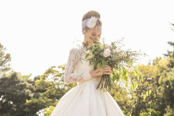 【南青山のウェディングドレスサロン La Reine （ラレンヌ）オーナー・桃世】丁寧に仕立てられたシンプルで洗練されたドレスが上品なウェディングスタイルを実現