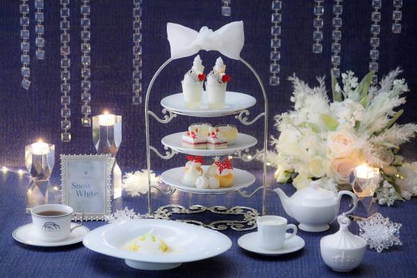 クリスマスにも重なるウインターシーズンは、“ホワイトカラー”がテーマのプリンセススイーツに心ときめく！「プリンセスアフタヌーンティー～Snow White～」販売