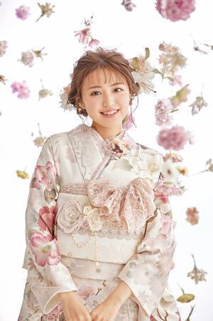堺駅から徒歩1分！モデルや女優さんのような装いが叶う！成人式振袖や卒業式袴レンタル、前撮りなら【TAKAZEN】大阪堺店へ！情報をFindビューティーで公開