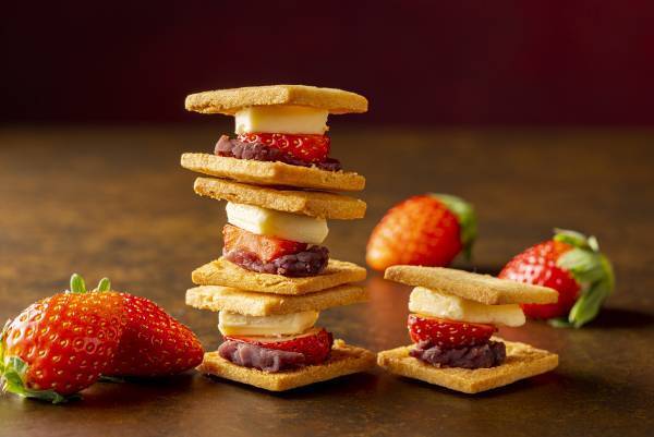 【1月7日（土）スタート】ヒルトン小田原リゾート＆スパ「 いちごのスイーツビュッフェ～ストロベリーパレード ショコラを添えて～」