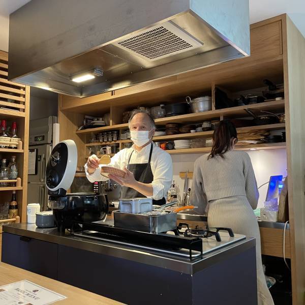 【じっちゃんの挑戦は続く】「ムーンリバーズグラタン」が大岡山にオープン！