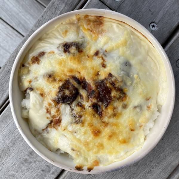 【じっちゃんの挑戦は続く】「ムーンリバーズグラタン」が大岡山にオープン！