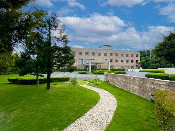 『ビューティ＆ウェルネス専門職大学』2023年4月開学決定！願書受付開始、初回入試は10/22（土）