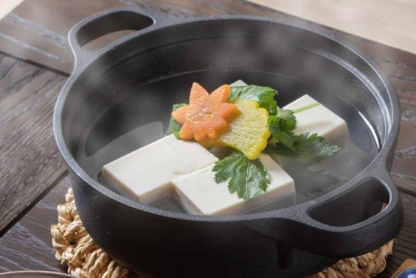 【星のや東京】全国旅行支援「ただいま東京プラス」いよいよ予約受付開始。日本旅館でホカンスをお得に楽しむ「もっとお江戸滞在」を10月20日より販売。