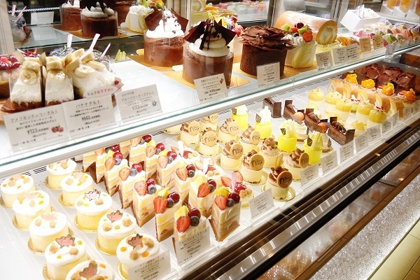 街の洋菓子店から始まった取組みが 800人が参加する新百合ヶ丘のイベントへ～3年ぶりの開催「しんゆりハロウィン2022」10月29日（土）～