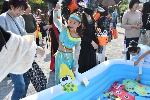 街の洋菓子店から始まった取組みが 800人が参加する新百合ヶ丘のイベントへ～3年ぶりの開催「しんゆりハロウィン2022」10月29日（土）～