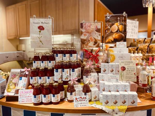 ＼あなたのありがとうを伝えよう／全国の店舗で母の日フェアを開催中【久世福商店】