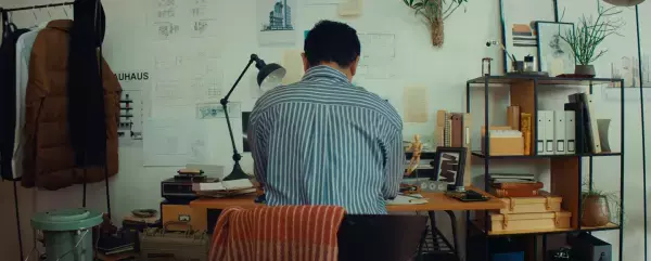 スーツで人生が変わった「錦鯉」の渡辺隆さんが父親役で出演　人生の門出である成人式は “着たい（期待）を背に。”　ザ・スーツカンパニーWeb CM『期待しない息子』9月29日公開