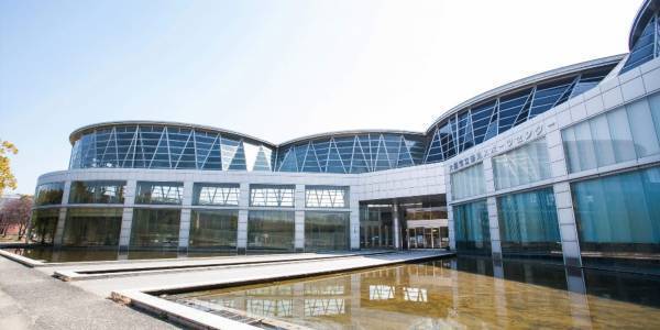 花博記念公園に集結するメダカとハンドメイドとコスメの大型イベント「Manabuwell Autumn Festa 2022」