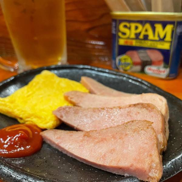 【沖縄好きの鶴見っ子】人気の「ポークたまごおにぎり810」が鶴見区に実店舗をオープン！