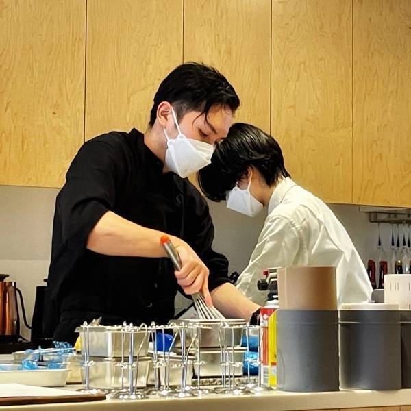 大人気のパティシエクレープ「equally/イクアリー」が六本木から青山に移転オープン！