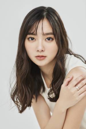 獅子愛が止まらない！ 女優・新川優愛、ライオンズ応援放送初登場！ 8/25「ロッテvs.西武」戦『BS12プロ野球中継2022』