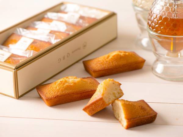 まるでクリームソーダ！ノスタルジックなレトロスイーツを引っさげて、はちみつメーカー直営「パティスリーQBG」がJR高円寺駅に初登場【6 / 16(木)〜30(木)】