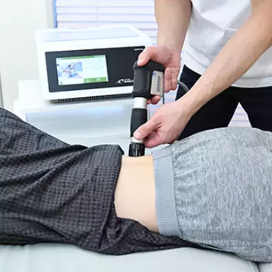 JR浦和駅から徒歩3分！浦和区にある腰痛・ヘルニア・腰部脊柱管狭窄症・坐骨神経痛の施術に適した整骨院『浦和-S-整体院』の情報をFindビューティで公開