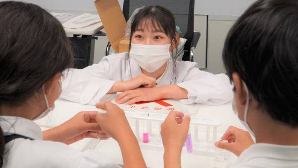 地域共催イベント2022 「つながろう 私たちの地域 語り合おう 私たちの未来」を開催～大阪国際大学短期大学部栄養学科