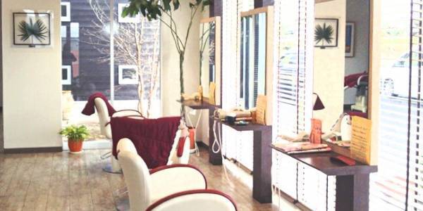 潮来駅から車で17分『CRAYON 行方麻生店』はセット面4席のアトリエ風プライベートサロン！駅近ドットコムで情報を公開中