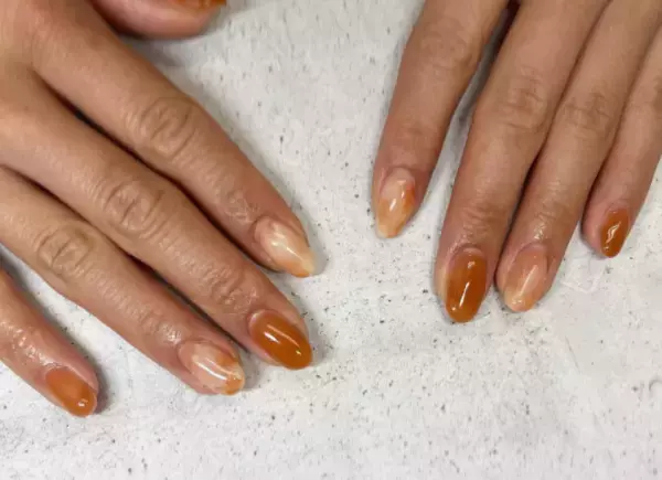 天神橋筋六丁目駅より徒歩5分『face【フェイス】天六店』は持ちの良さで人気のアットホームなネイル&マツエクサロン！Findサービスで情報を公開中