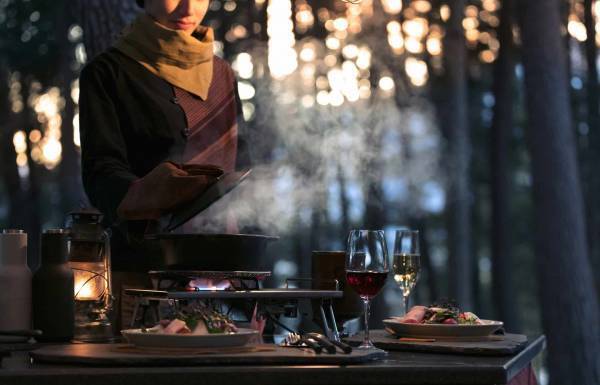 【星のや富士】グランピングで富士北麓の春の訪れを五感で感じる「春の狩猟肉（ジビエ）ディナー」提供開始 ｜開始日：2022 年3月16日