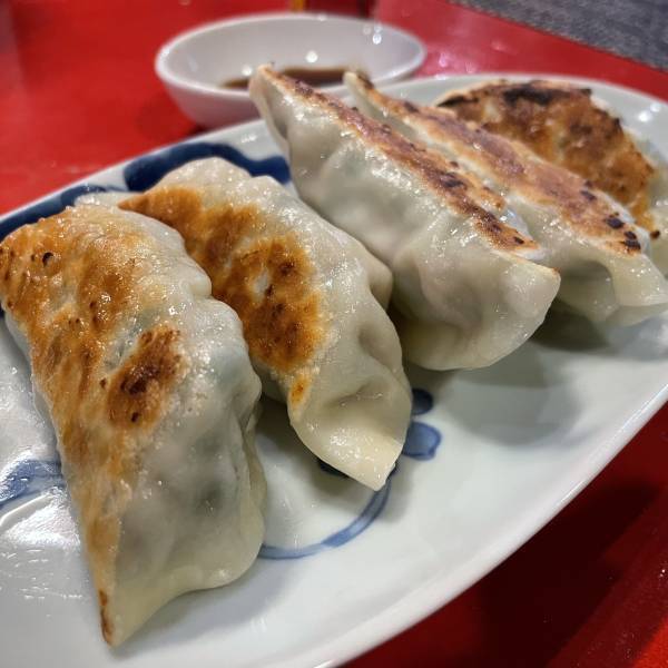 阿佐ヶ谷【家系餃子】家族酒場「金曜のごはん」がオープンしました