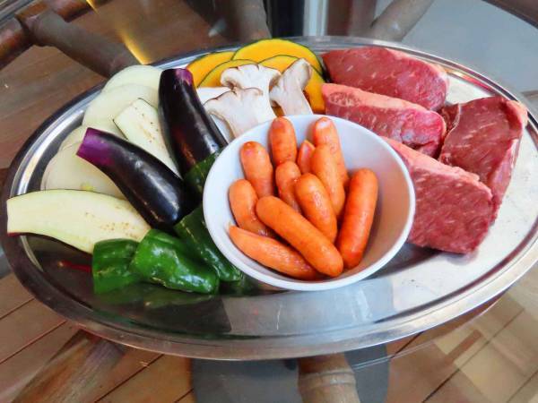 【横浜みなとみらいの秋のワインイベント】「ヘミングウェイ横浜」の「秋のBBQ&ハマワインフェア」を開催！